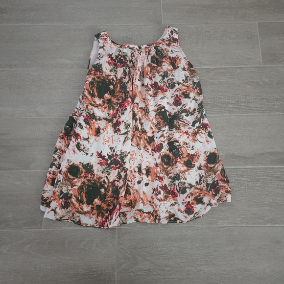 Prose & Poetry Trapeze Tank - Picture 2 of 3